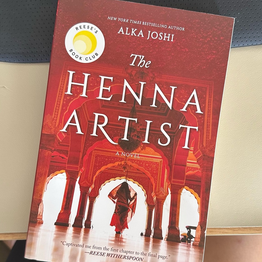The Henna Artist by Alka Joshi